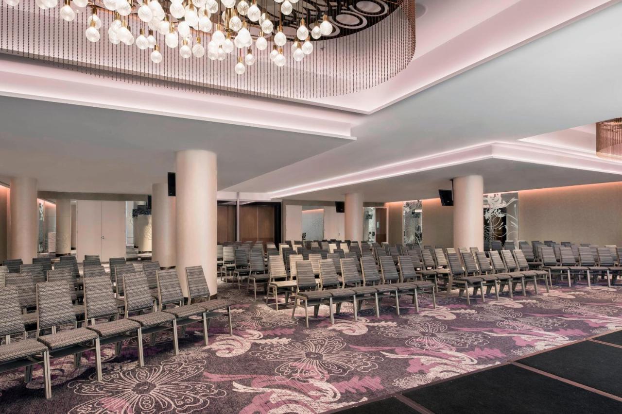 Sheraton Melbourne Hotel Eksteriør bilde The interior of the hotel