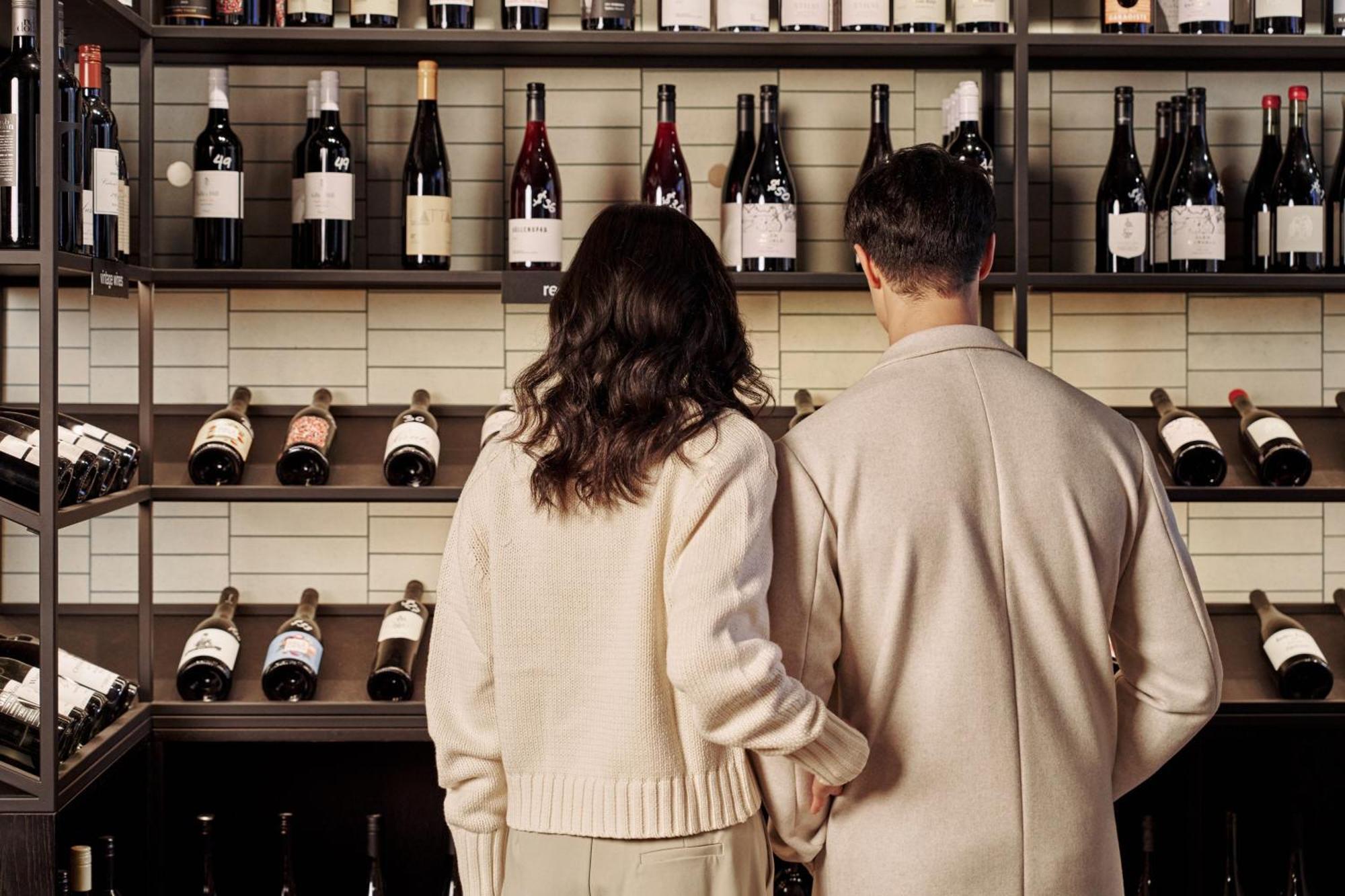 Sheraton Melbourne Hotel Eksteriør bilde Wine shop